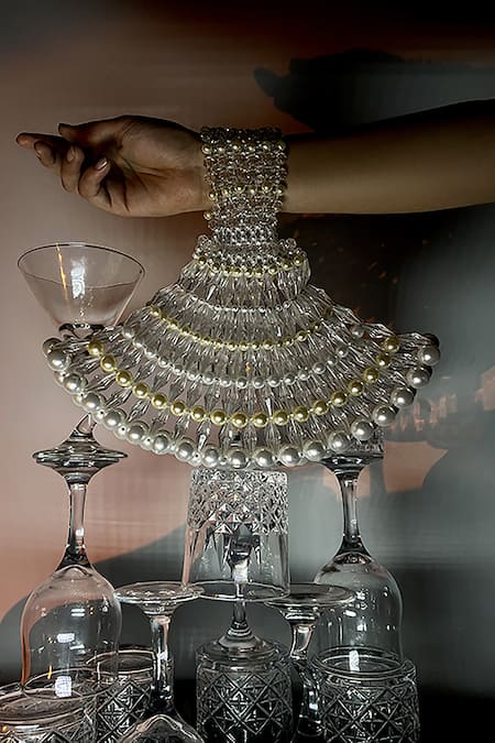 Rubilon Selena Pearl Embellished Wristlet Bag 