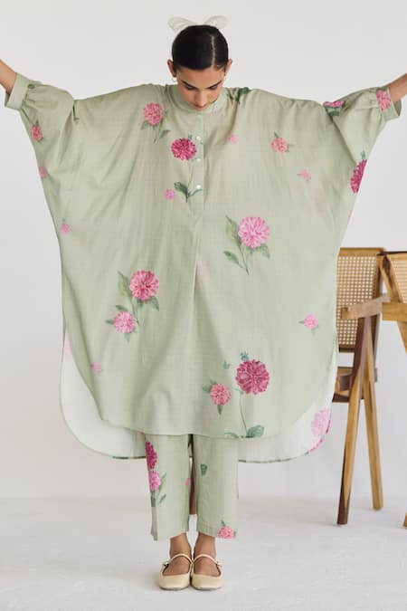 Juanita by Shubhda Green Cotton Print Dahlia Bloom Round Collar Tunic With Pant