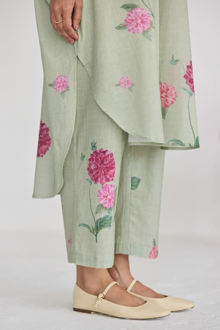 Buy_Juanita By Shubhda_Green Cotton Embroidery Round Neck Dahlia Bloom Print Tunic With Pant_Online_at_Aza_Fashions