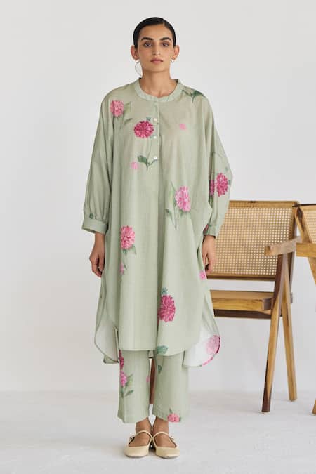 Shop_Juanita By Shubhda_Green Cotton Embroidery Round Neck Dahlia Bloom Print Tunic With Pant_Online_at_Aza_Fashions