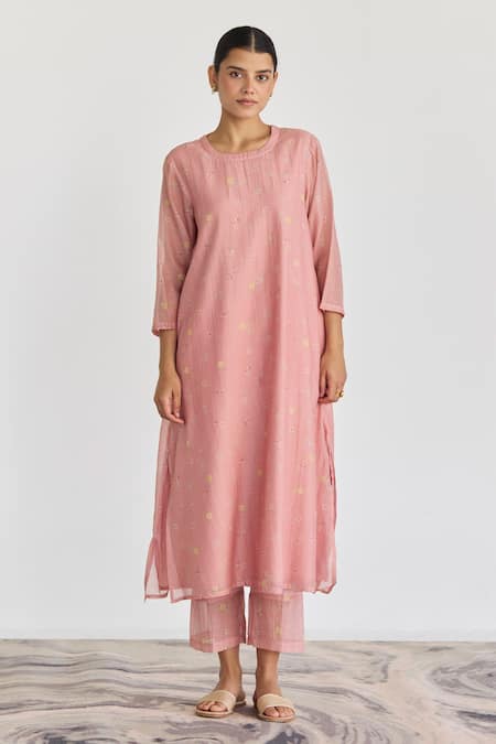 Juanita by Shubhda Pink Chanderi Print Ditsy Round Neck Flora Kurta With Trouser