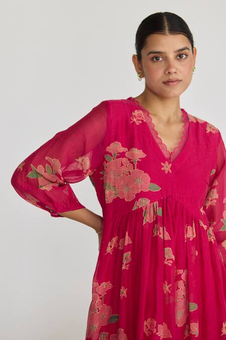 Juanita By Shubhda_Pink Cotton, Chanderi Embroidery Bougainvillea Florence Print Kurta With Trouser_Online_at_Aza_Fashions