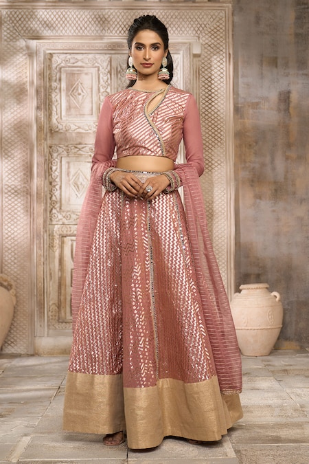 Rishi & Vibhuti x AZA Pink Chanderi Embroidered Chevron Round Pattern Lehenga Set 