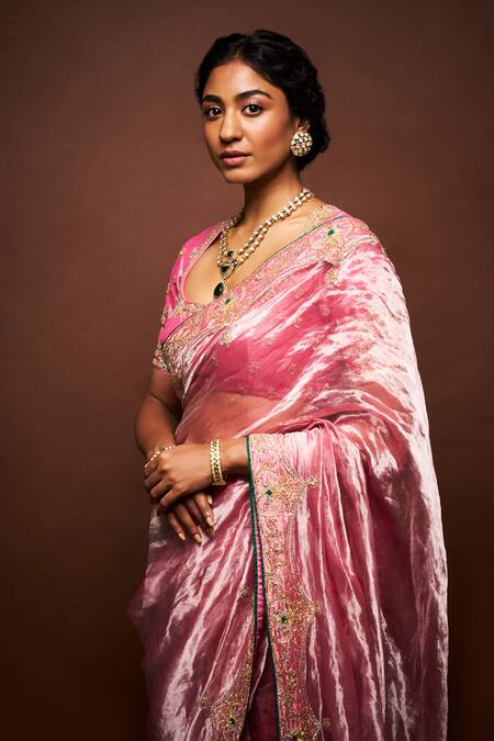 Issa Studio By Chetana & Swathi_Pink Tissue Embroidery, Beads, Pearls Scoop Hiraani Mughal Border Saree Set _at_Aza_Fashions
