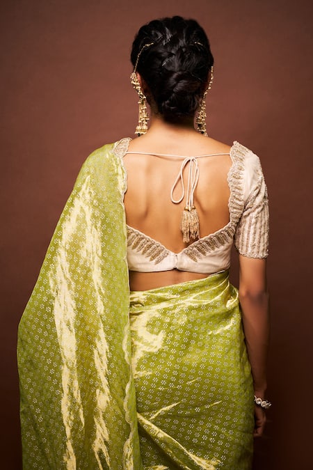 Shop Issa Studio By Chetana & Swathi Green Tissue Sequins, Beads Sweetheart Neck Ishara Floret Motif Saree Set at Aza Fashions Shop_Issa Studio By Chetana & Swathi_Green Tissue Sequins, Beads Sweetheart Neck Ishara Floret Motif Saree Set _at_Aza_Fashions