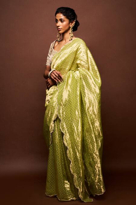 Issa Studio By Chetana & Swathi Green Tissue Sequins, Beads Sweetheart Neck Ishara Floret Motif Saree Set Online at Aza Fashions Issa Studio By Chetana & Swathi_Green Tissue Sequins, Beads Sweetheart Neck Ishara Floret Motif Saree Set _Online_at_Aza_Fashions