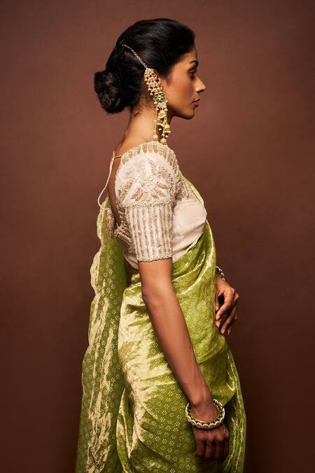 Buy Issa Studio By Chetana & Swathi Green Tissue Sequins, Beads Sweetheart Neck Ishara Floret Motif Saree Set Online at Aza Fashions Buy_Issa Studio By Chetana & Swathi_Green Tissue Sequins, Beads Sweetheart Neck Ishara Floret Motif Saree Set _Online_at_Aza_Fashions