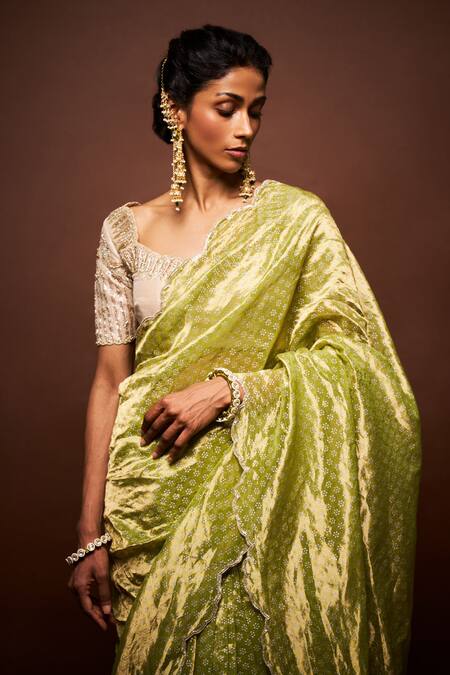 Shop Issa Studio By Chetana & Swathi Green Tissue Sequins, Beads Sweetheart Neck Ishara Floret Motif Saree Set Online at Aza Fashions Shop_Issa Studio By Chetana & Swathi_Green Tissue Sequins, Beads Sweetheart Neck Ishara Floret Motif Saree Set _Online_at_Aza_Fashions