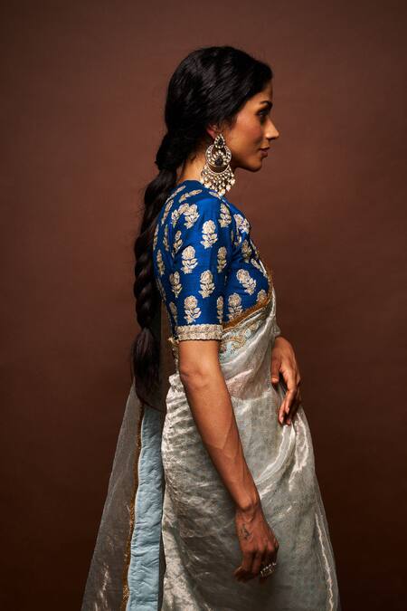 Buy Issa Studio By Chetana & Swathi Grey Tissue, Silk, Ramie Tassels, Trishi Scallop Border Saree With Blouse Online at Aza Fashions Buy_Issa Studio By Chetana & Swathi_Grey Tissue, Silk, Ramie Tassels, Trishi Scallop Border Saree With Blouse _Online_at_Aza_Fashions