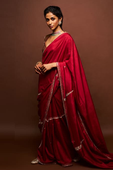 Issa Studio By Chetana & Swathi_Maroon Tissue, Silk Pearls, Embroidery, Sequins Asymmetric Saree Set _Online_at_Aza_Fashions