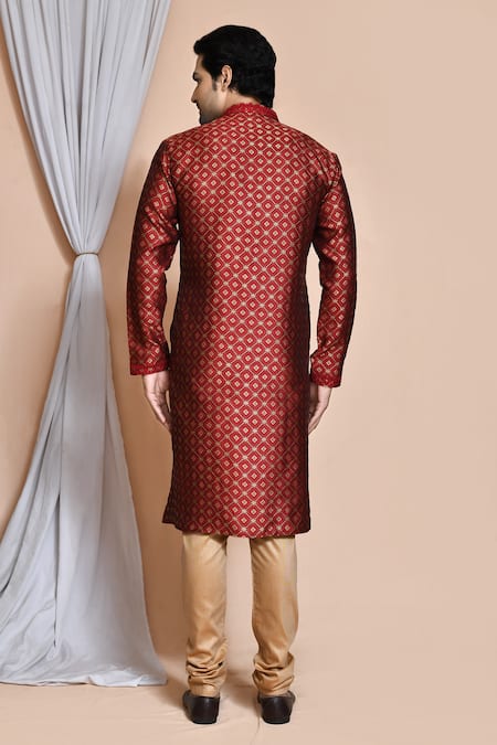 Arihant Rai Sinha Diamond Woven Kurta Set 