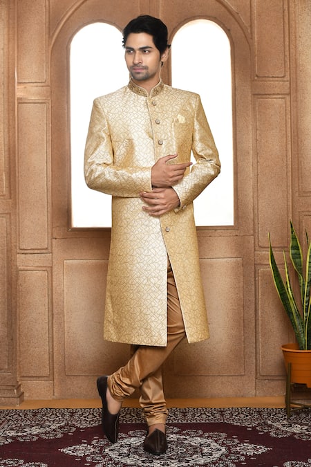 Aryavir Malhotra Resham Embroidered Straight Sherwani With Churidar 