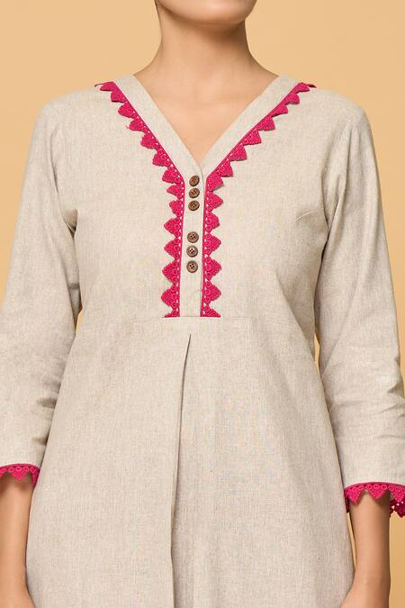 Samyukta Singhania_Grey Cotton Lace V-neck V Kurta _at_Aza_Fashions