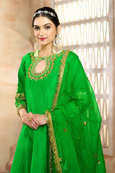 Shop Preeti S Kapoor X AZA Green Viscose, Organza, Silk Gota Patti, Embroidery Keyhole Flower Anarkali Set Online at Aza Fashions Shop_Preeti S Kapoor X AZA_Green Viscose, Organza, Silk Gota Patti, Embroidery Keyhole Flower Anarkali Set _Online_at_Aza_Fashions