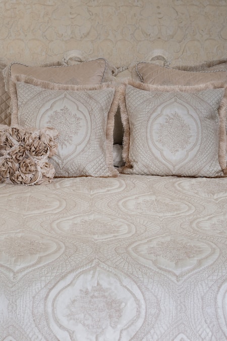 Diva Riche_Cream Washable Silk Floral, Thread Lace And Embroidered Bedding Set_Online_at_Aza_Fashions