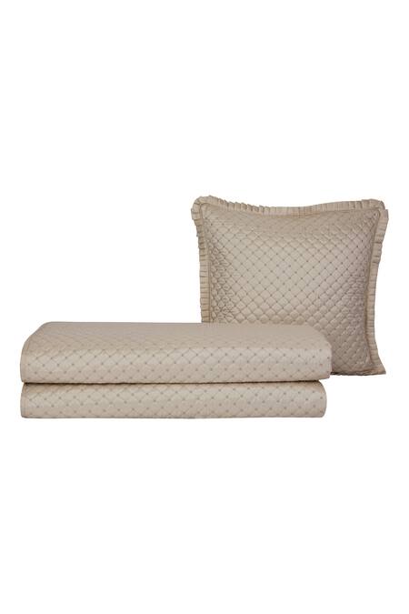 Shop_Diva Riche_Gold Washable Silk Floral Applique, Thread Roset And Work Bedding