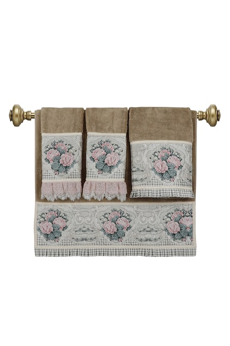 Diva Riche Floral Embroidered Towel Set 