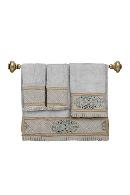 Diva Riche Enlace Embroidered Towel Set 