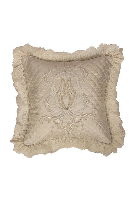 Shop_Diva Riche_Cream Washable Silk Pearl, Thread English Wedding Quilted Set_Online_at_Aza_Fashions