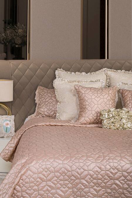 Shop Diva Riche Peach Washable Silk Thread Hives Embroidered Bedding Set at Aza Fashions Shop_Diva Riche_Peach Washable Silk Thread Hives Embroidered Bedding Set_at_Aza_Fashions