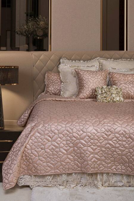 Diva Riche Peach Washable Silk Thread Hives Embroidered Bedding Set Online at Aza Fashions Diva Riche_Peach Washable Silk Thread Hives Embroidered Bedding Set_Online_at_Aza_Fashions