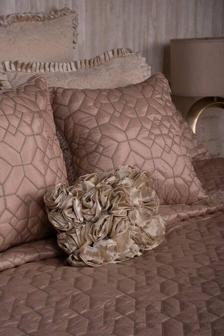 Buy Diva Riche Peach Washable Silk Thread Hives Embroidered Bedding Set Online at Aza Fashions Buy_Diva Riche_Peach Washable Silk Thread Hives Embroidered Bedding Set_Online_at_Aza_Fashions