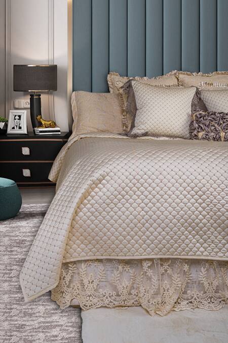Shop Diva Riche Cream Washable Silk Lattice Quilted Pattern Bedding Set at Aza Fashions Shop_Diva Riche_Cream Washable Silk Lattice Quilted Pattern Bedding Set_at_Aza_Fashions