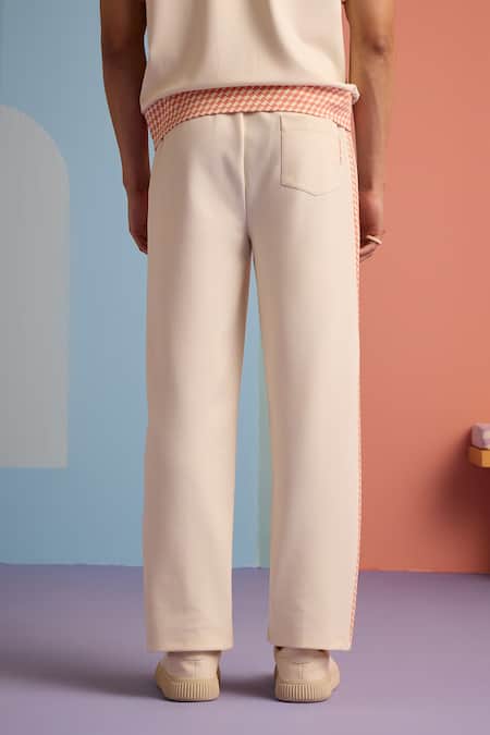 Muvazo Plain Beige Joggers 