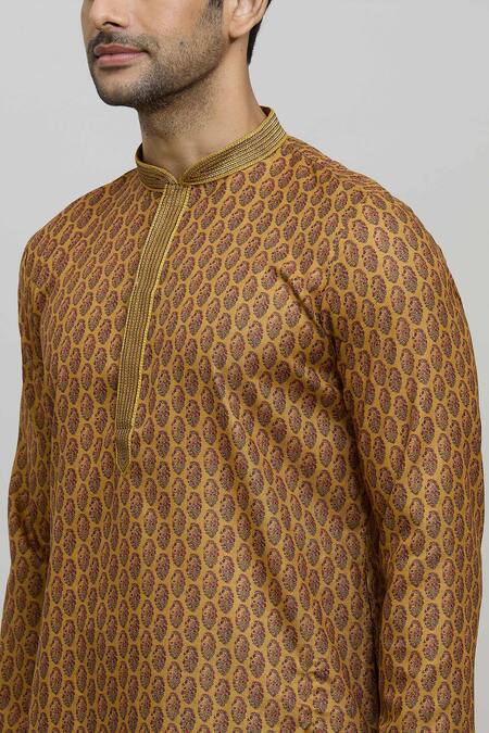 Arihant Rai Sinha Multi Color Polyester, Cotton Bouquet Print Kurta Set at Aza Fashions Arihant Rai Sinha_Multi Color Polyester, Cotton Bouquet Print Kurta Set_at_Aza_Fashions