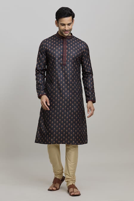 Arihant Rai Sinha Floral Bud Print Kurta Set 