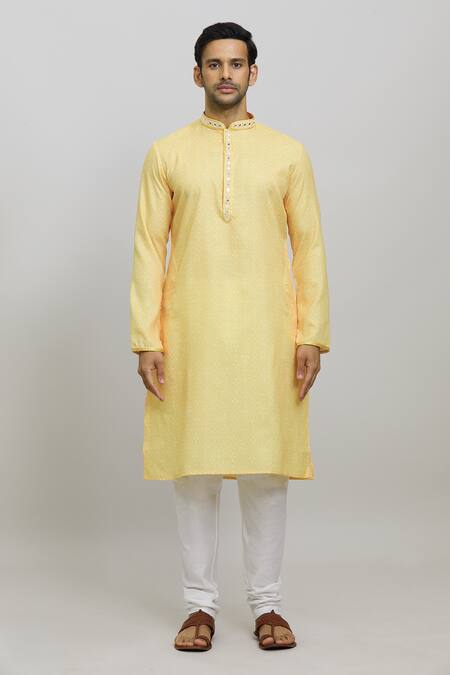 Arihant Rai Sinha_Yellow Silk, Polyester Mirrors, Beads Bandhani Print Kurta Set_Online_at_Aza_Fashions