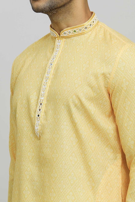 Shop_Arihant Rai Sinha_Yellow Silk, Polyester Mirrors, Beads Bandhani Print Kurta Set_Online_at_Aza_Fashions