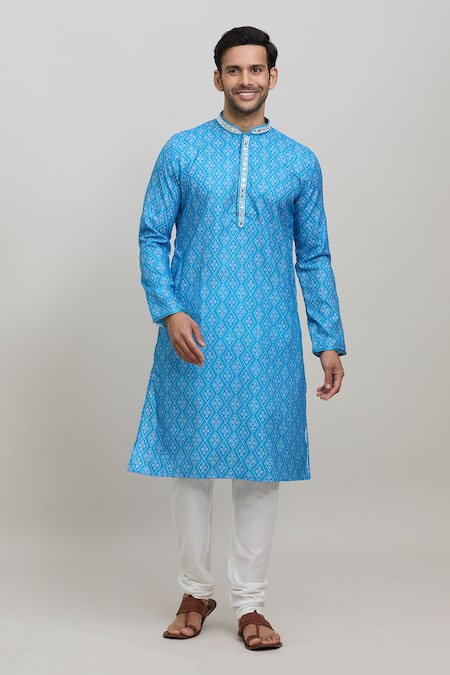 Arihant Rai Sinha Bandhej Pattern Print Kurta Set 