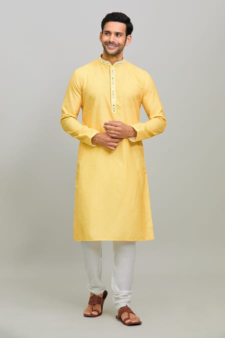 Arihant Rai Sinha Bandhej Print Straight Kurta Set 