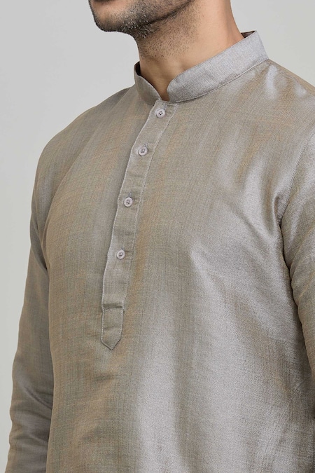 Arihant Rai Sinha Grey Polyester Metallic Plain Short Kurta at Aza Fashions Arihant Rai Sinha_Grey Polyester Metallic Plain Short Kurta _at_Aza_Fashions