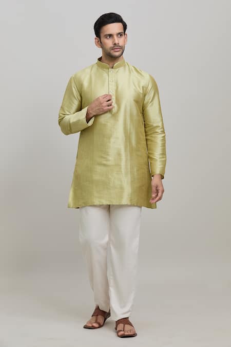 Arihant Rai Sinha Plain Short Mandarin Collar Kurta 