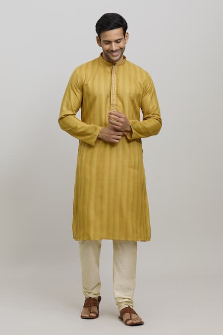 Arihant Rai Sinha Printed Kurta & Churidar Set 