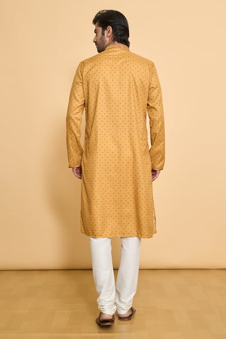 Arihant Rai Sinha Bandhani Print Kurta With Churidar 