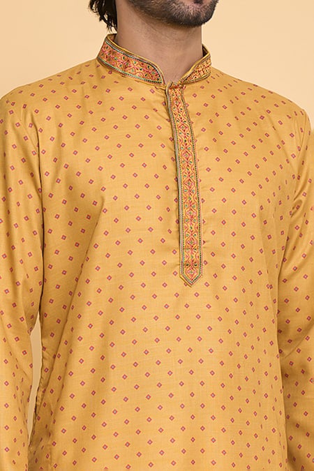 Shop_Arihant Rai Sinha_Yellow Polyester, Cotton Embroidery, Sequins Bandhani Print Kurta With Churidar _Online_at_Aza_Fashions