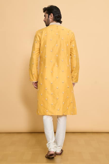 Arihant Rai Sinha Geometric Leaf Embroidered Kurta Set 