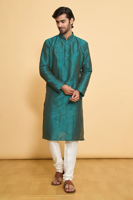 Arihant Rai Sinha Solid Kurta & Churidar Set 