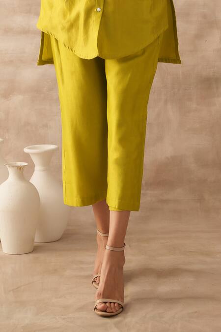 Varun Chhabra_Green Chanderi Embroidered Dori Mandarin Collar Floral Work Tunic And Pant Set_Online_at_Aza_Fashions