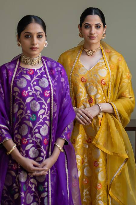 Sobariko_Yellow Silk Lace, Embroidery V-neck Handwoven Straight Kurta Set _Online_at_Aza_Fashions