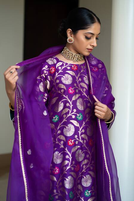 Buy_Sobariko_Purple Silk Lace, Embroidery Round Neck Handwoven Straight Kurta Pant Set 