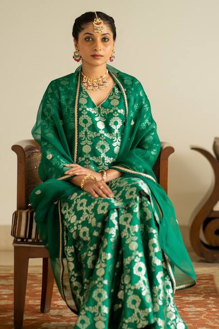 Buy SOBARIKO Green Silk Embroidery V-neck Jaal Weave Straight Kurta Sharara Set Buy_SOBARIKO_Green Silk Embroidery V-neck Jaal Weave Straight Kurta Sharara Set