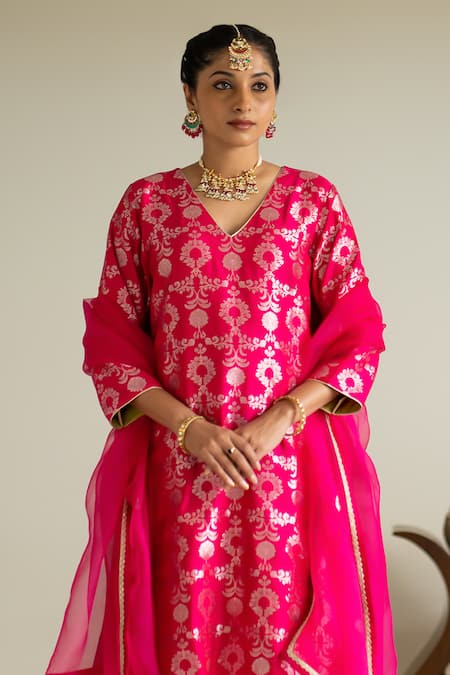 Shop_Sobariko_Pink Silk Embroidery V-neck Jaal Motif Kurta Sharara Set _Online_at_Aza_Fashions