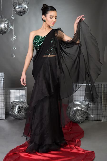 Talking Threads Black Corset Tulle Embellished Soild Pre-draped Ruffle Saree With  