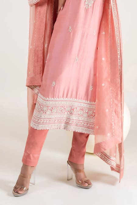 Shop Pallavi Poddar Pink Organza, Satin, Lycra Embroidery, Sequins Blossom Aari Kurta Pant Set Online at Aza Fashions Shop_Pallavi Poddar_Pink Organza, Satin, Lycra Embroidery, Sequins Blossom Aari Kurta Pant Set _Online_at_Aza_Fashions