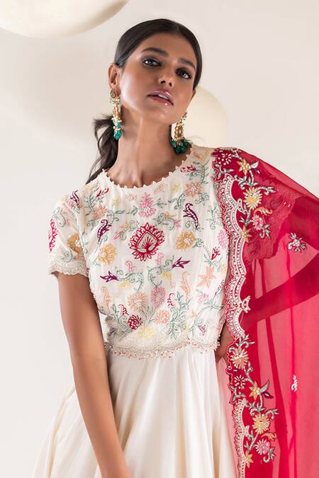 Buy Pallavi Poddar Ivory Organza, Chanderi Pearls, Beads, Gul Bloom Aari Work Anarkali With Dupatta Online at Aza Fashions Buy_Pallavi Poddar_Ivory Organza, Chanderi Pearls, Beads, Gul Bloom Aari Work Anarkali With Dupatta _Online_at_Aza_Fashions