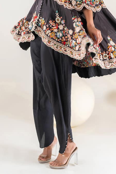 Buy_Pallavi Poddar_Black Aarya Resham Gul Embroidered Cape With Harem Pant _Online_at_Aza_Fashions